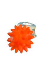 Kolczasta piłeczka.